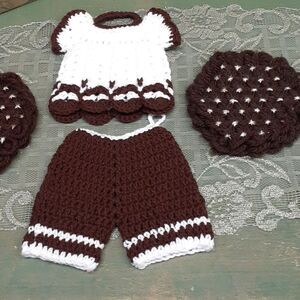 5 pc set of crocheted potholders 